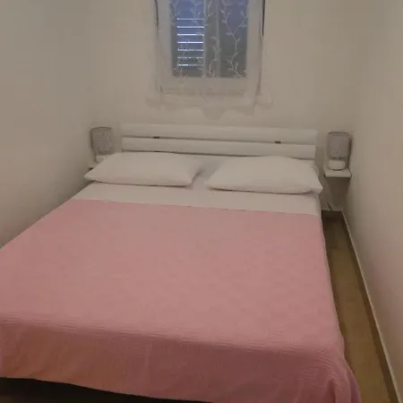 Fuer 2 Personen Altstadt By Interhome